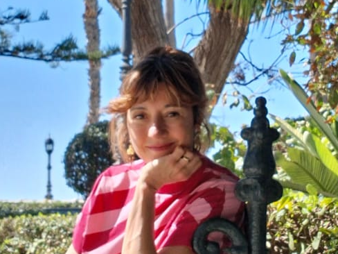 Dr. Maria Butollo